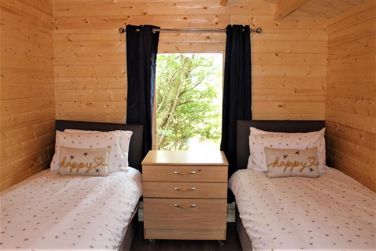 Inviting 3-Bedroom Lodge In Ashton Under Hill Evesham Exterior photo